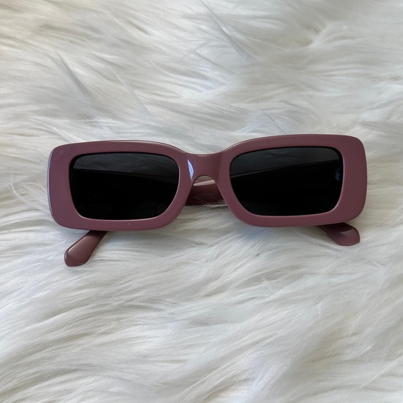 Karen Wazen KENNY
KIDS - coral. Sunglasses - Picture 2 of 6